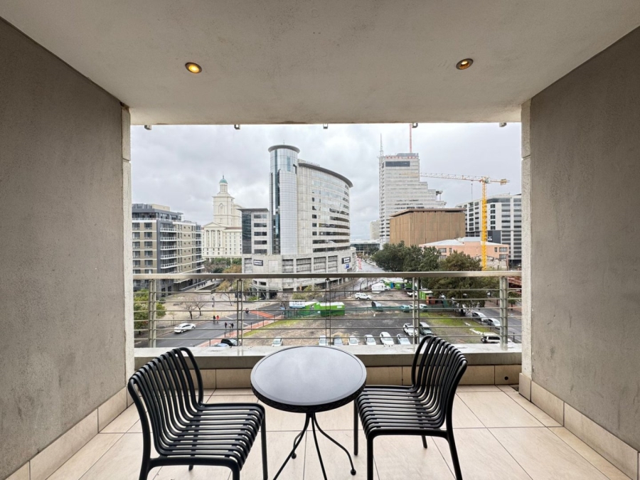 2 Bedroom Property for Sale in Cape Town City Centre Western Cape